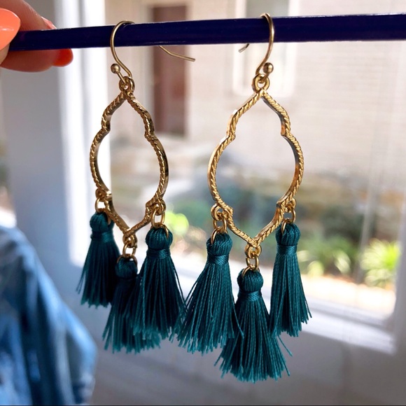 Jewelry - NWOT Gold and Teal Fringe Earrings